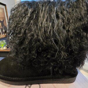 BEARPAW BOO Women's Ankle Furry Boots US 6 Black Suede Curly Lamb Sheepskin